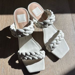 DOLCE VITA HEELS IN IVORY